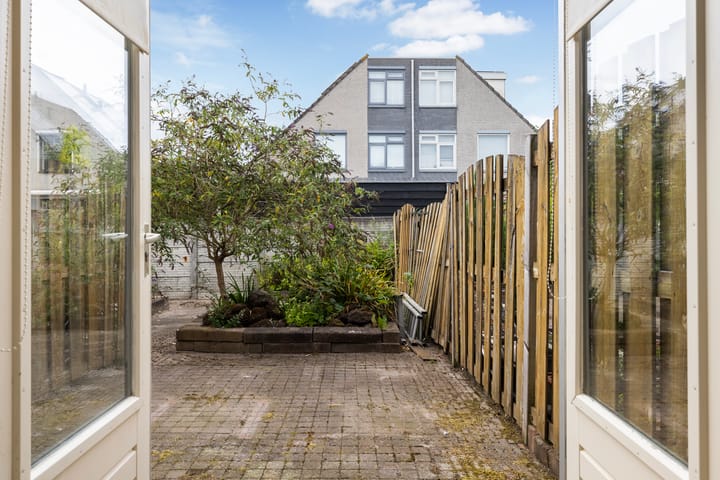 Foto 6 van Johanna Naber-erf 188