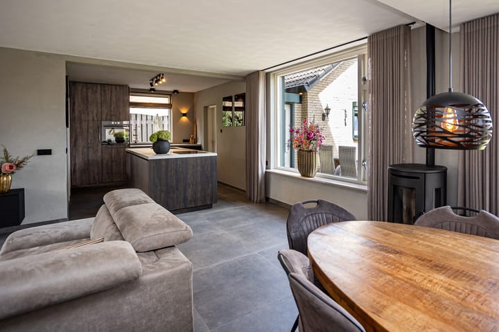 Foto 13 van Lijsterbesstraat 2