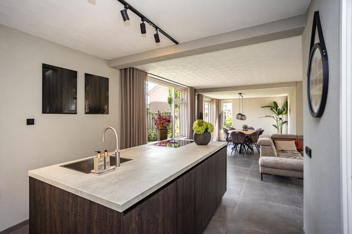 Foto 15 van Lijsterbesstraat 2