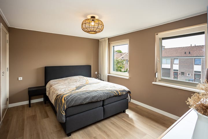 Foto 24 van Lijsterbesstraat 2