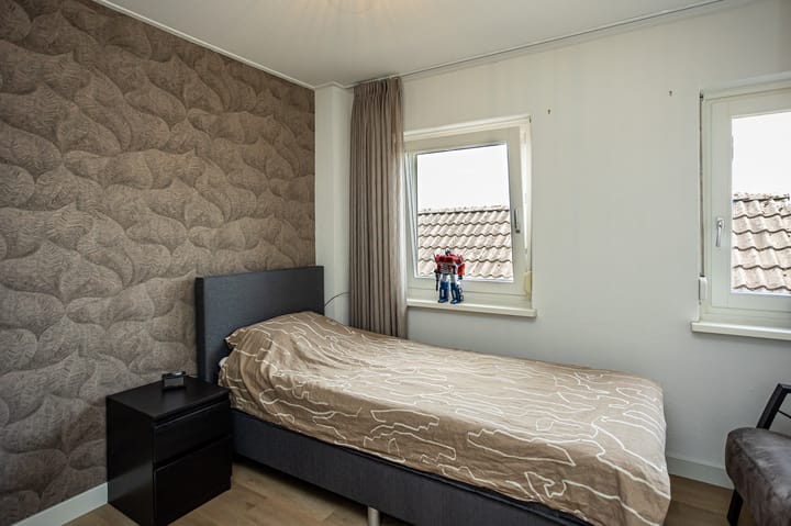 Foto 30 van Lijsterbesstraat 2