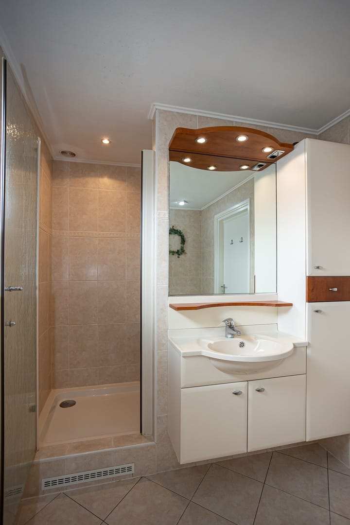 Foto 33 van Lijsterbesstraat 2