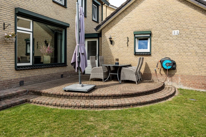 Foto 46 van Lijsterbesstraat 2