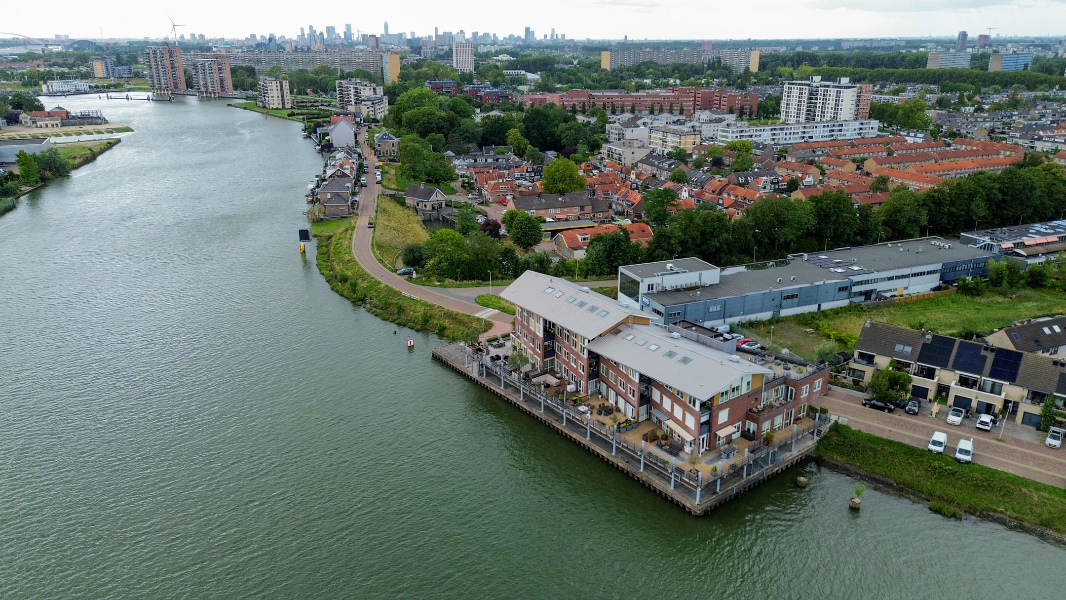 Foto 39 van Dorpsstraat 62-A