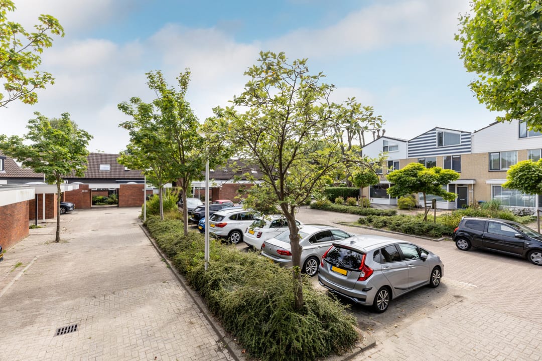 Photo 28 of Willem-Alexanderplantsoen 128