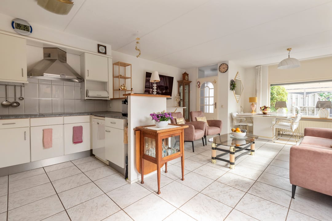 Foto 2 van Kamperfoeliestraat 60