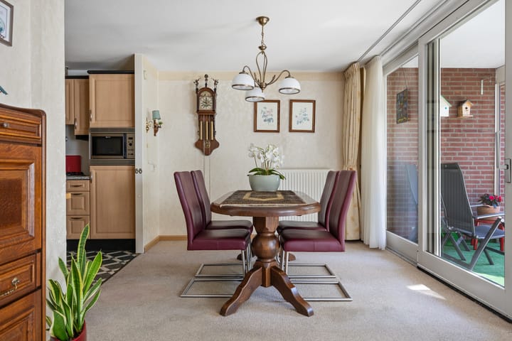 Foto 4 van Hugo de Grootstraat 102