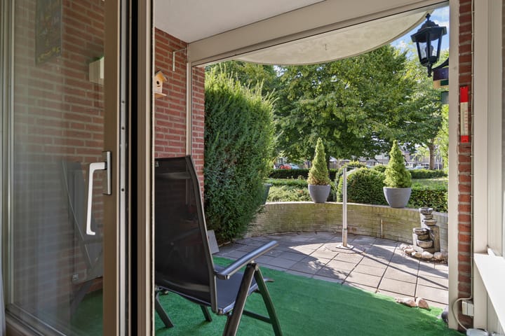 Foto 2 van Hugo de Grootstraat 102