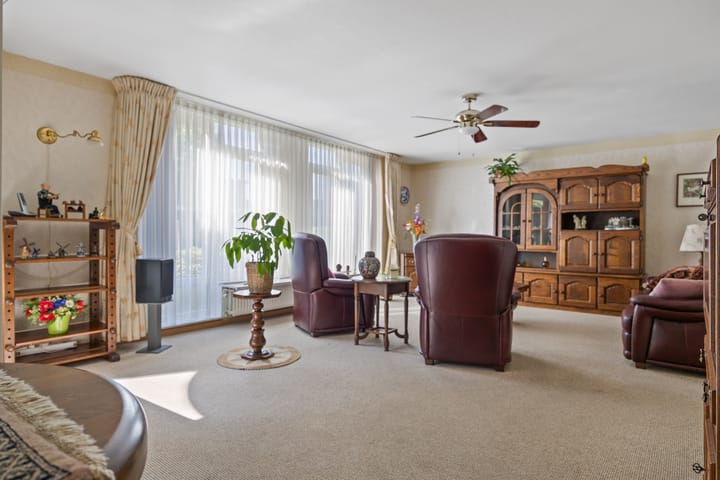 Foto 10 van Hugo de Grootstraat 102