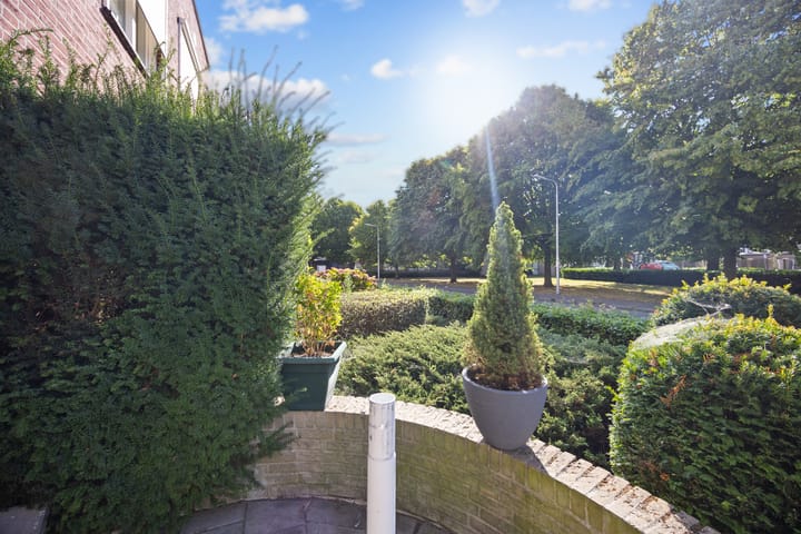 Foto 13 van Hugo de Grootstraat 102