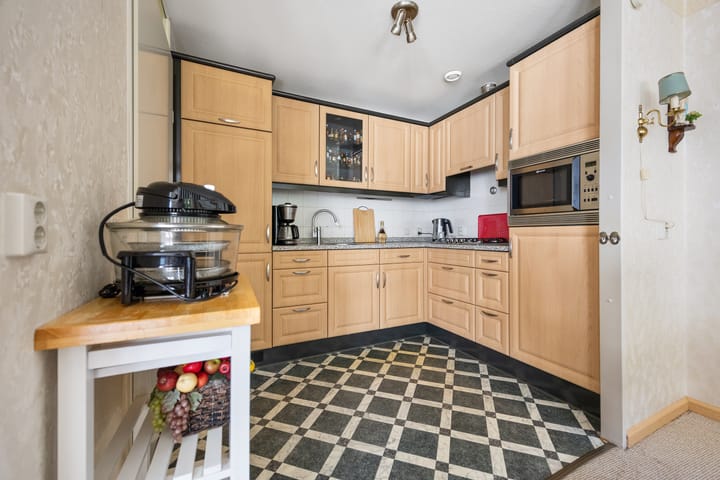 Foto 14 van Hugo de Grootstraat 102