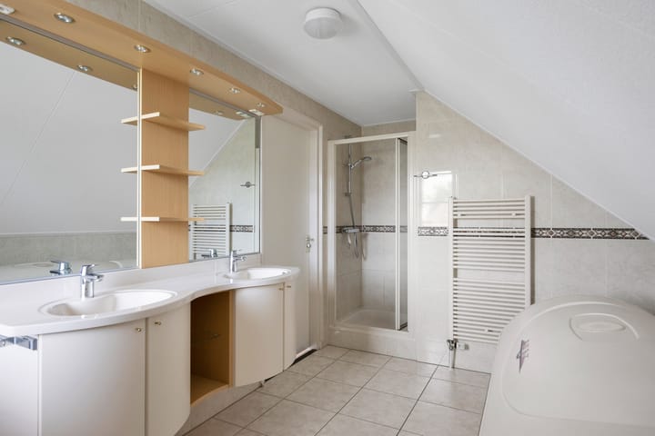 Photo 27 of Scheurrak 5