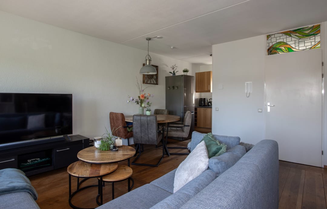 Foto 7 van Burg. Van Houdtplein 16