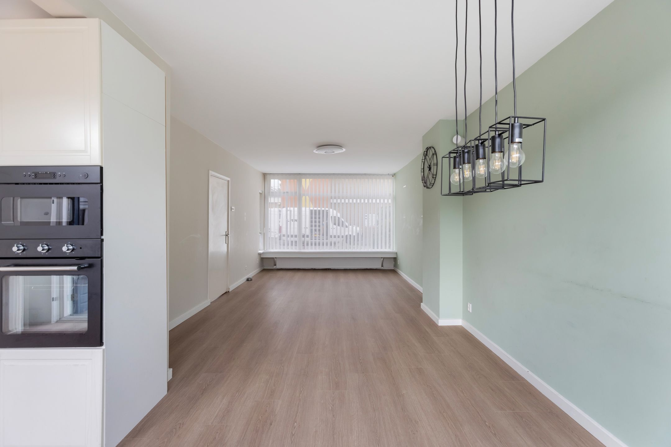 Foto 12 van de Mérodestraat 13