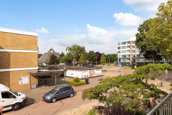 Foto 40 van de Mérodestraat 13