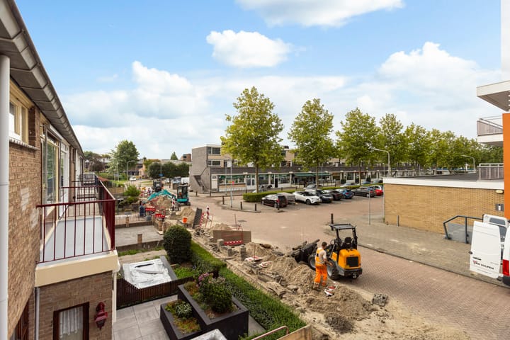 Foto 41 van de Mérodestraat 13