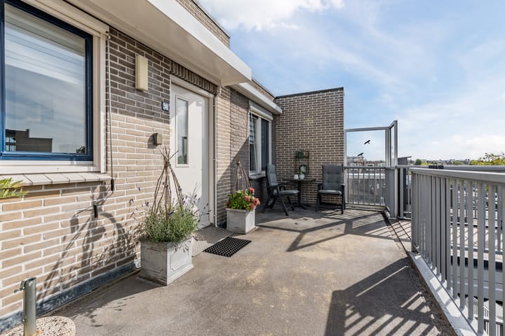 Foto 12 van Schutsplein 90