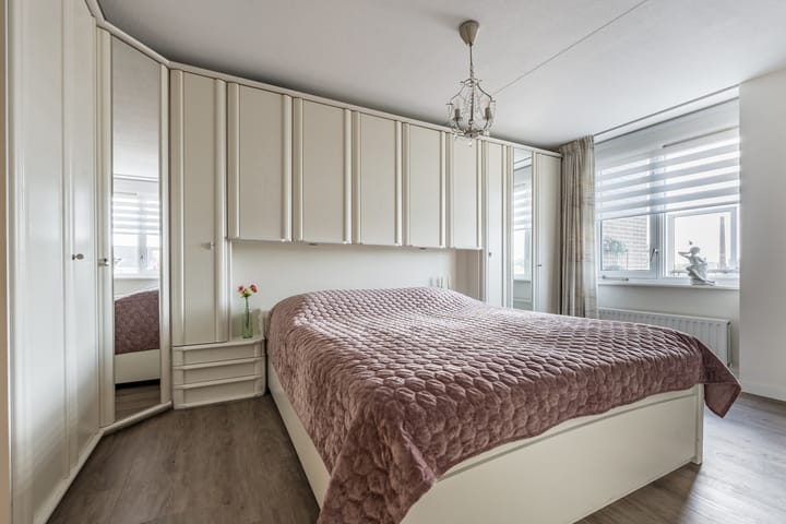 Foto 34 van Schutsplein 90