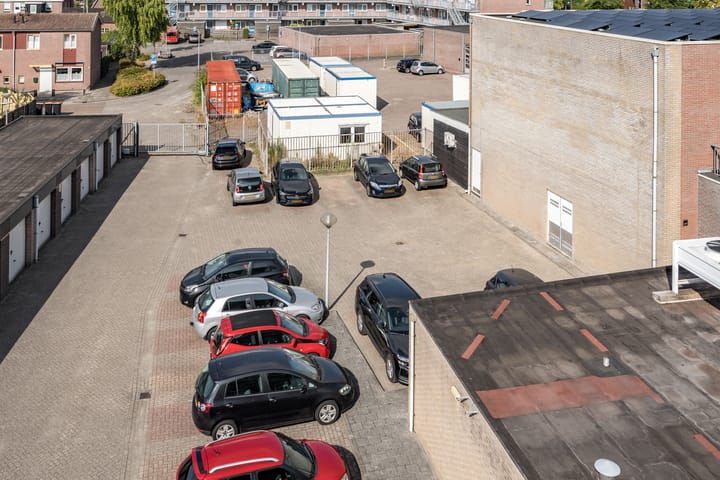 Foto 42 van Schutsplein 90