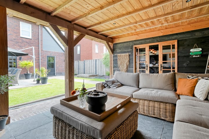 Foto 37 van Capellastraat 10