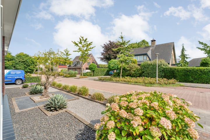 Foto 38 van Capellastraat 10