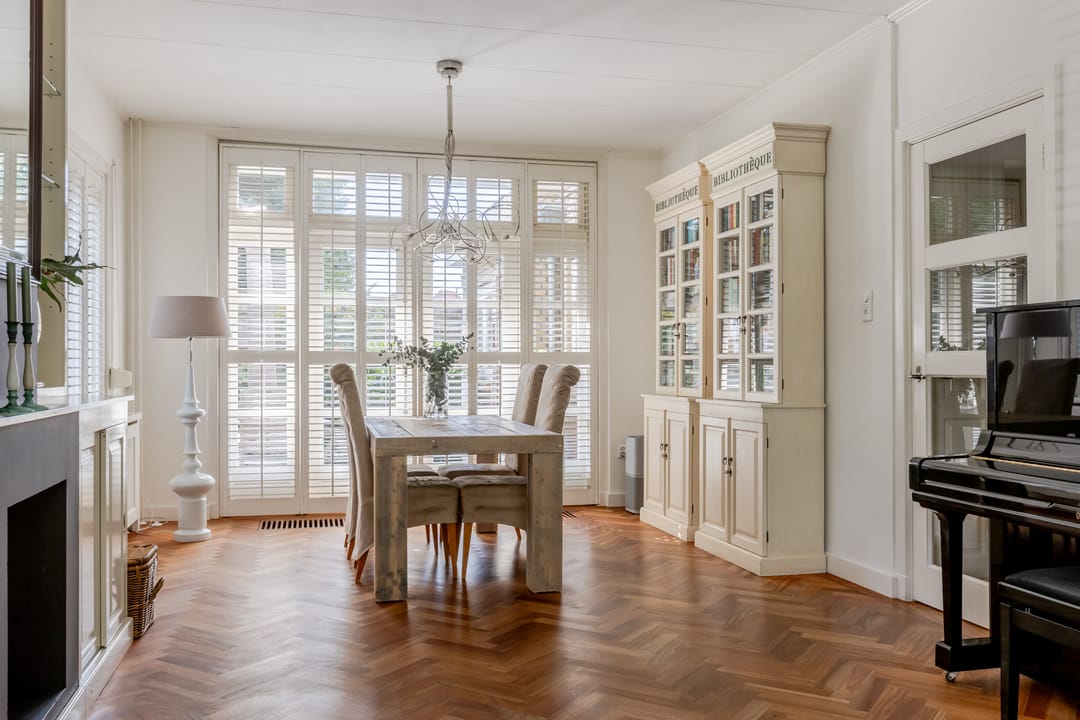 Photo 8 of Spoorstraat 62