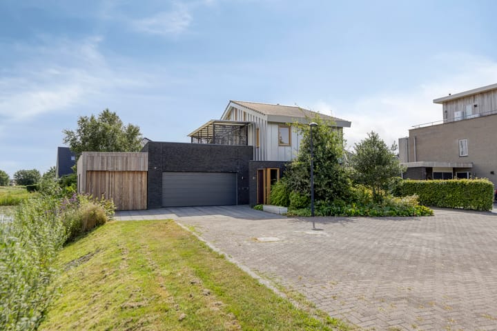 Nienke van Hichtumweg 81