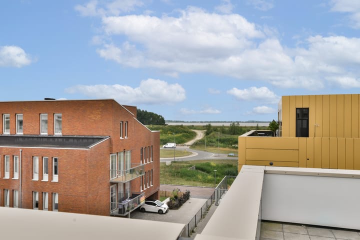 Foto 11 van Francisco Pizarrostraat 102