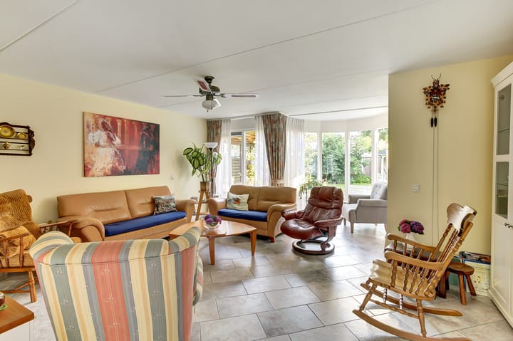 Photo 4 of Corridor 28