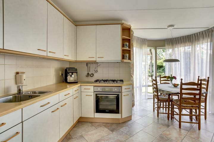 Photo 9 of Corridor 28