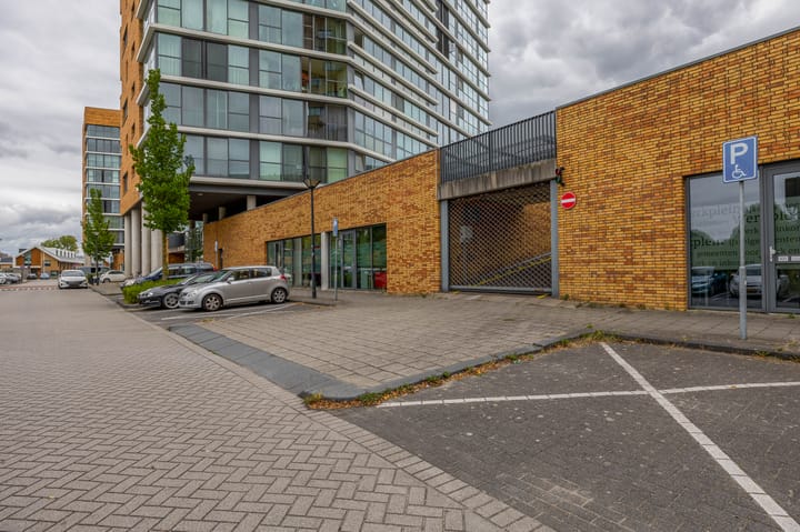 Foto 6 van Buizerdhof 291