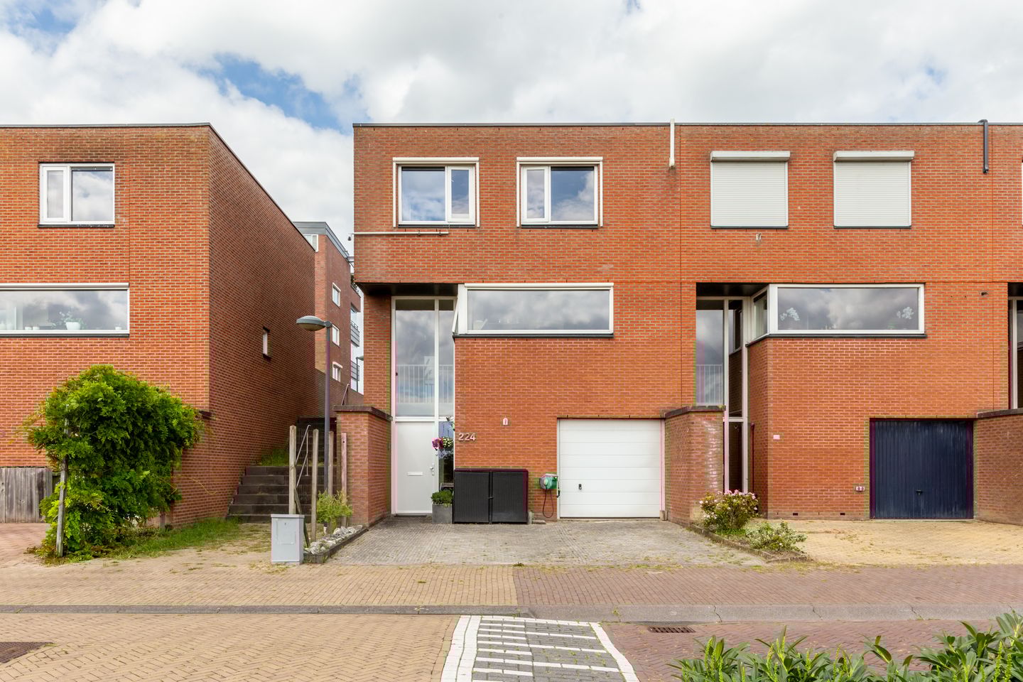 Photo 1 of Vliegent Hert 224