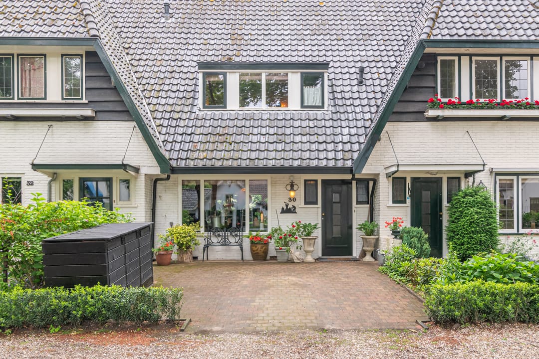 Foto 2 van Dorpsstraat 30