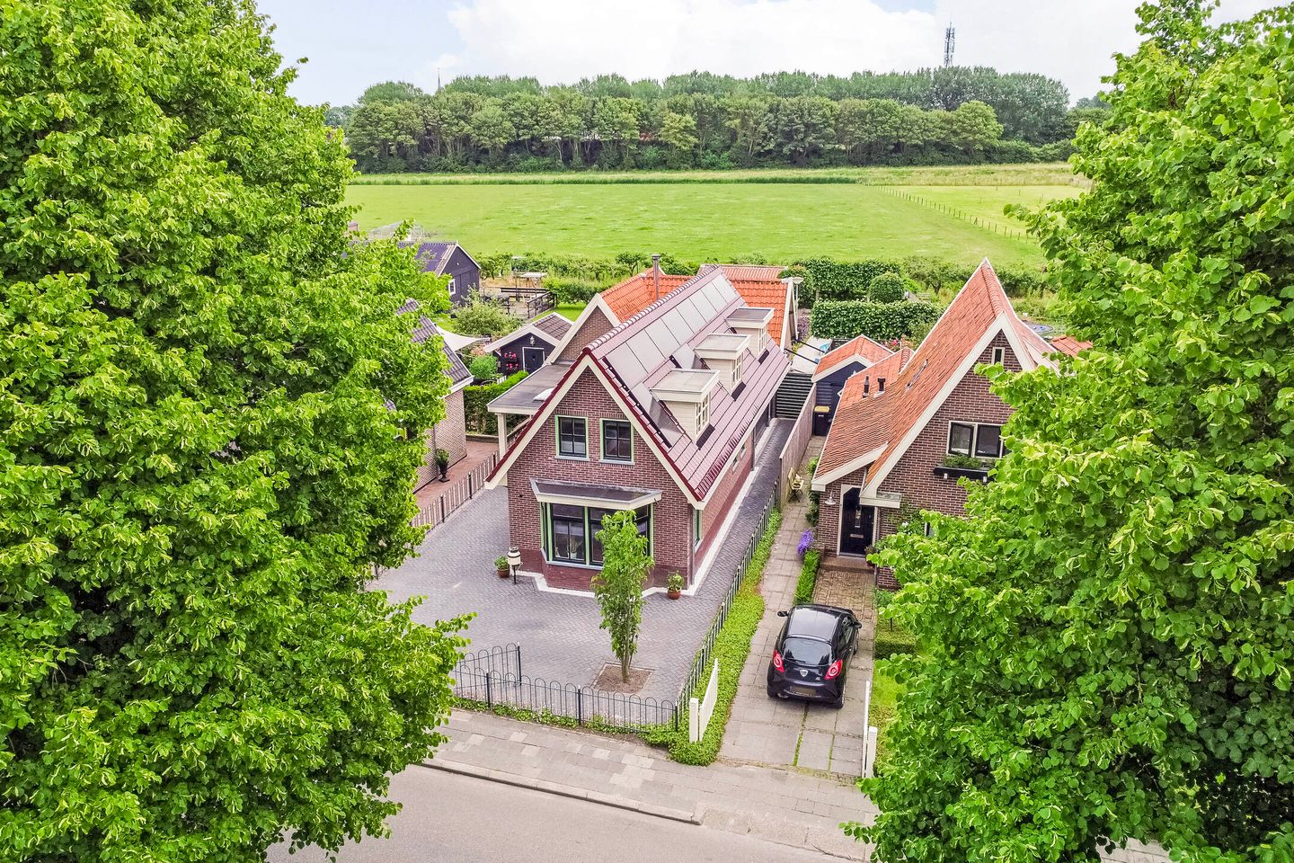 Foto 35 van Dorpsstraat 17