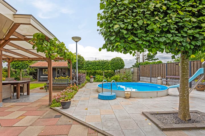 Foto 31 van Dorpsstraat 17