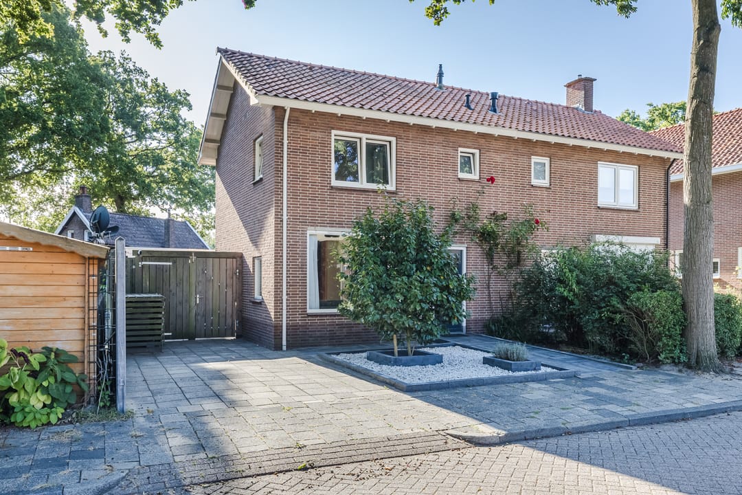 Foto 1 van Comm d Vos v Steenwijklaan 72