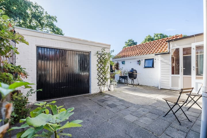 Foto 2 van Comm d Vos v Steenwijklaan 72