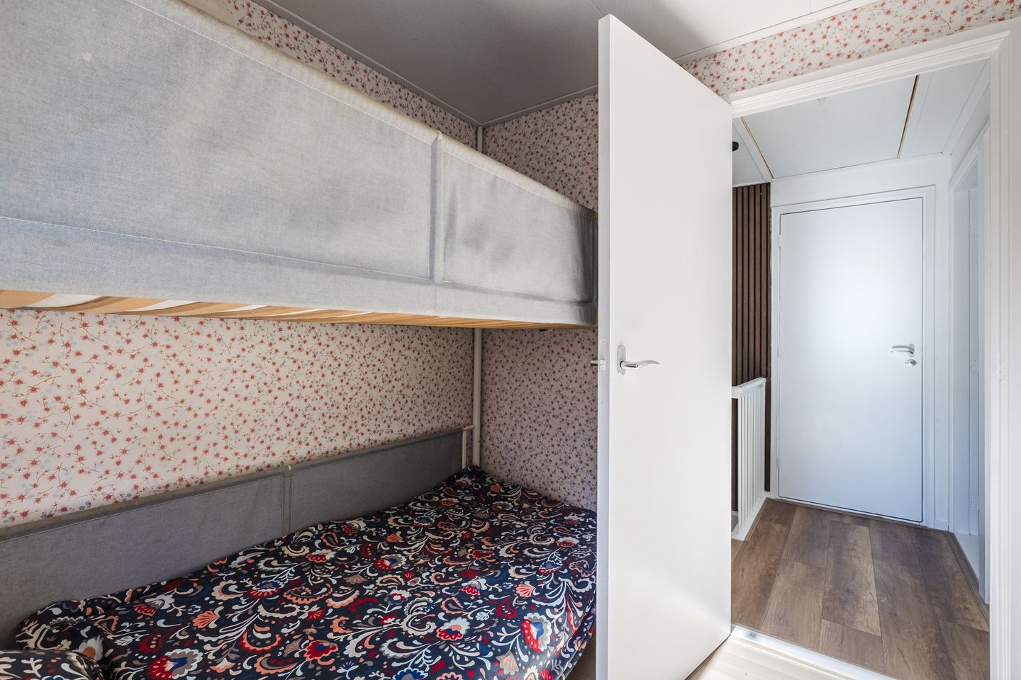 Foto 14 van Comm d Vos v Steenwijklaan 72