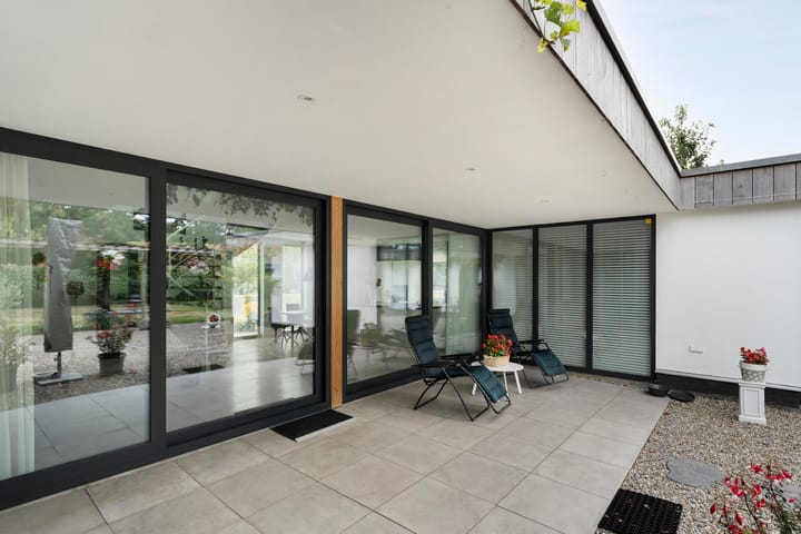 Photo 50 of Burgemeester Wynoldyweg 10