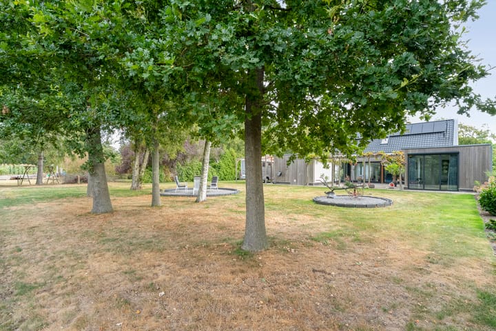 Photo 55 of Burgemeester Wynoldyweg 10