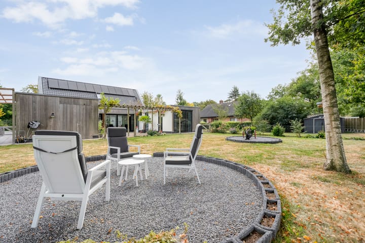 Photo 57 of Burgemeester Wynoldyweg 10