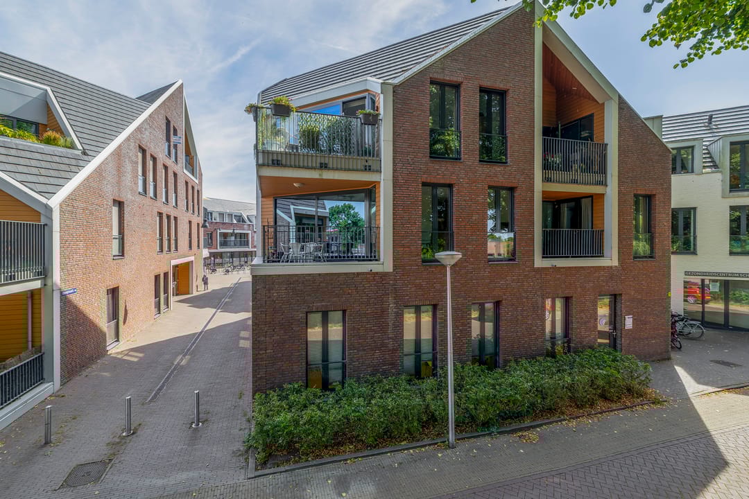 Photo 1 of Oranjeplaats 8