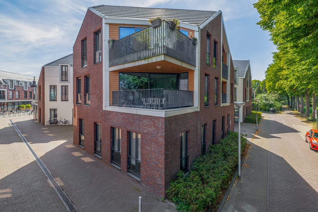 Photo 2 of Oranjeplaats 8