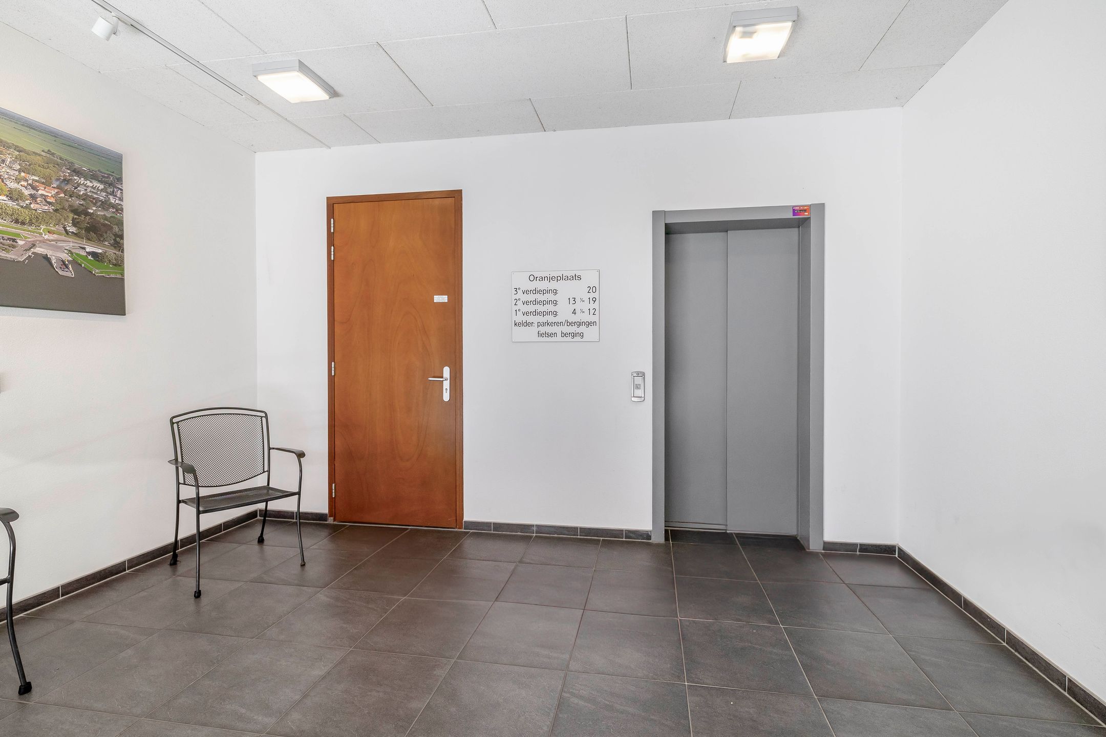 Photo 9 of Oranjeplaats 8