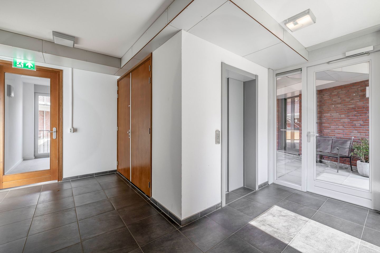 Photo 10 of Oranjeplaats 8