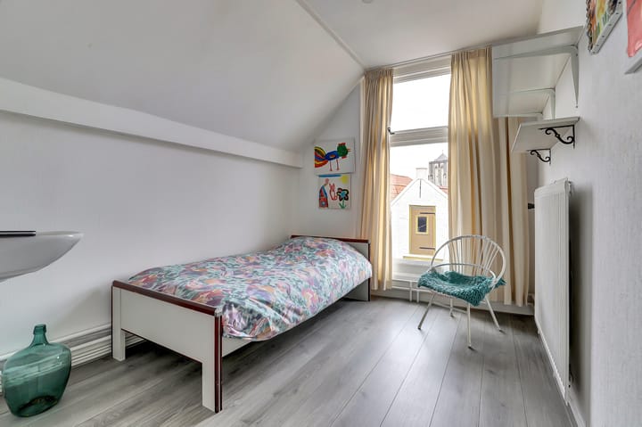 Photo 30 of Verrenieuwstraat 36