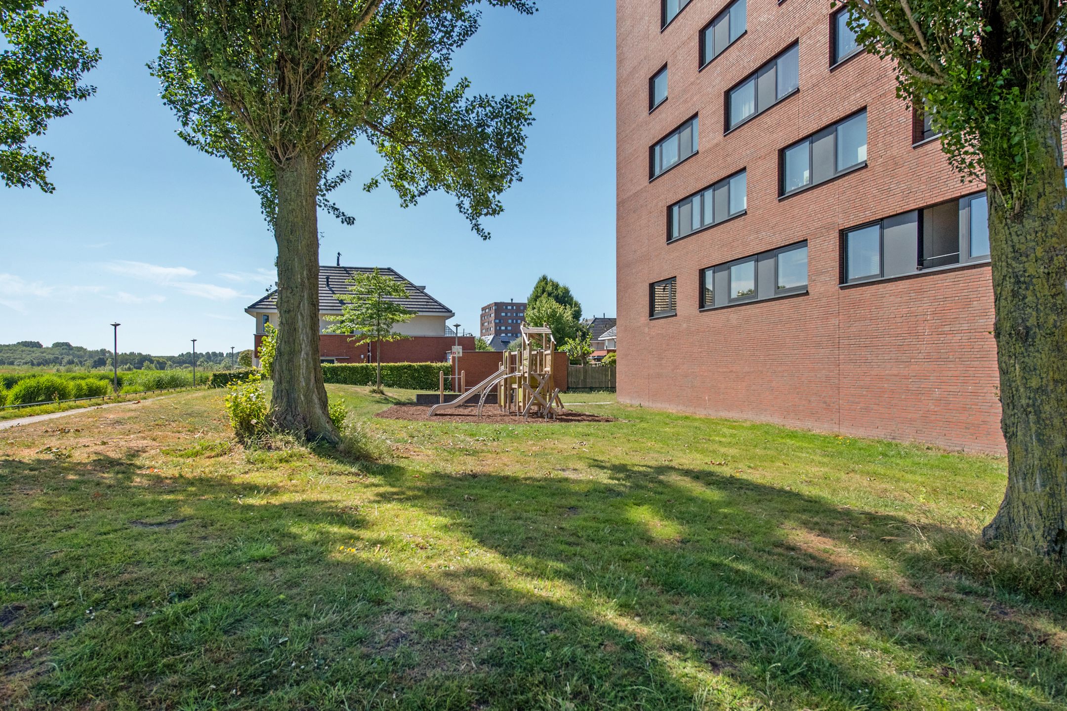 Foto 39 van Waterleliekade 25