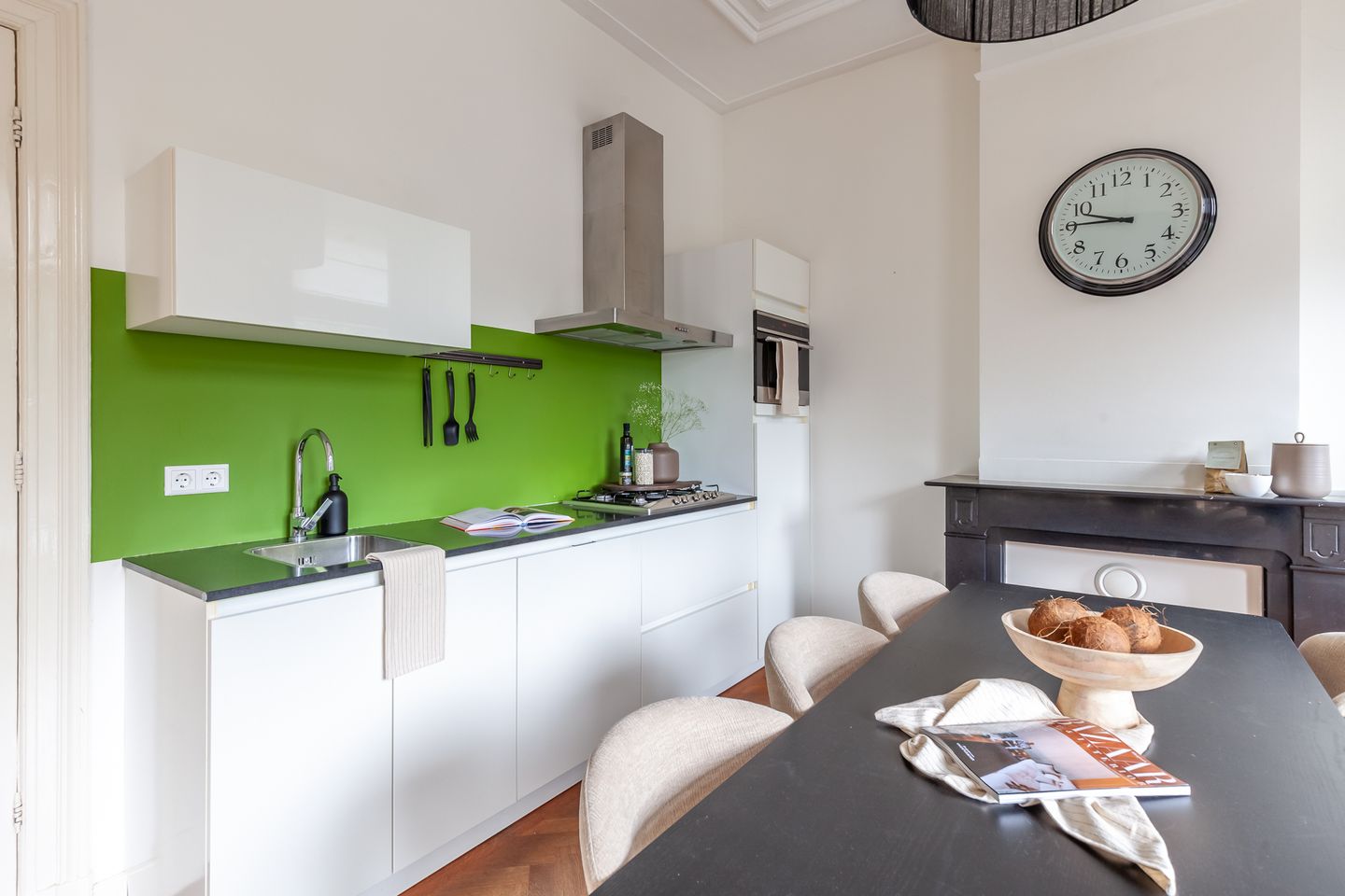 Photo 19 of Janskerkhof 25-B