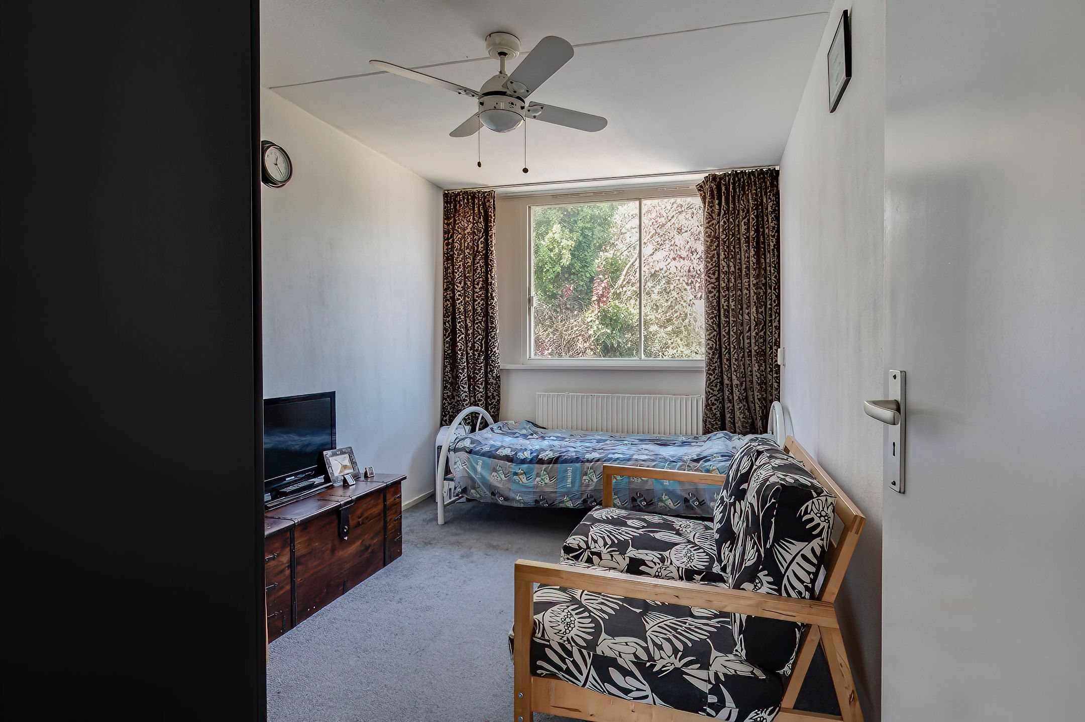 Foto 12 van Hellouwlaan 13