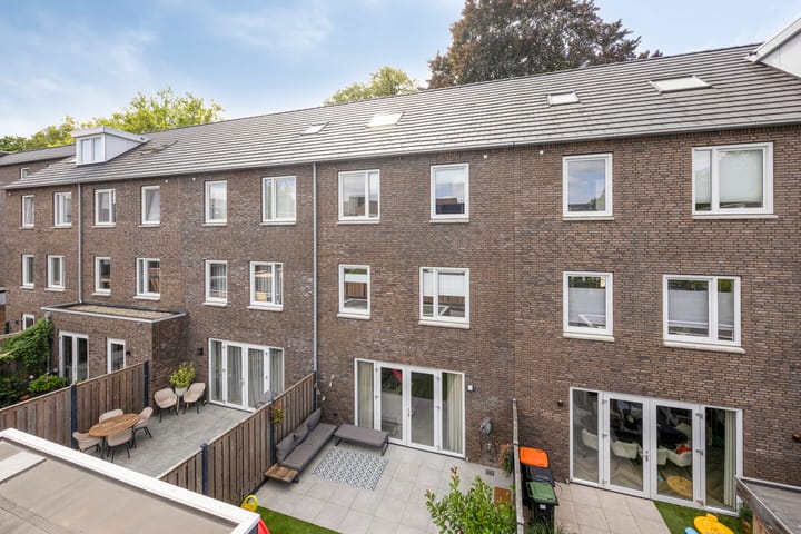 Foto 2 van J.H. van Bolhuispad 12